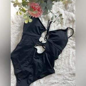 PINK Victoria Secret Triangle Cutout One-Piece Swimsuit - Black